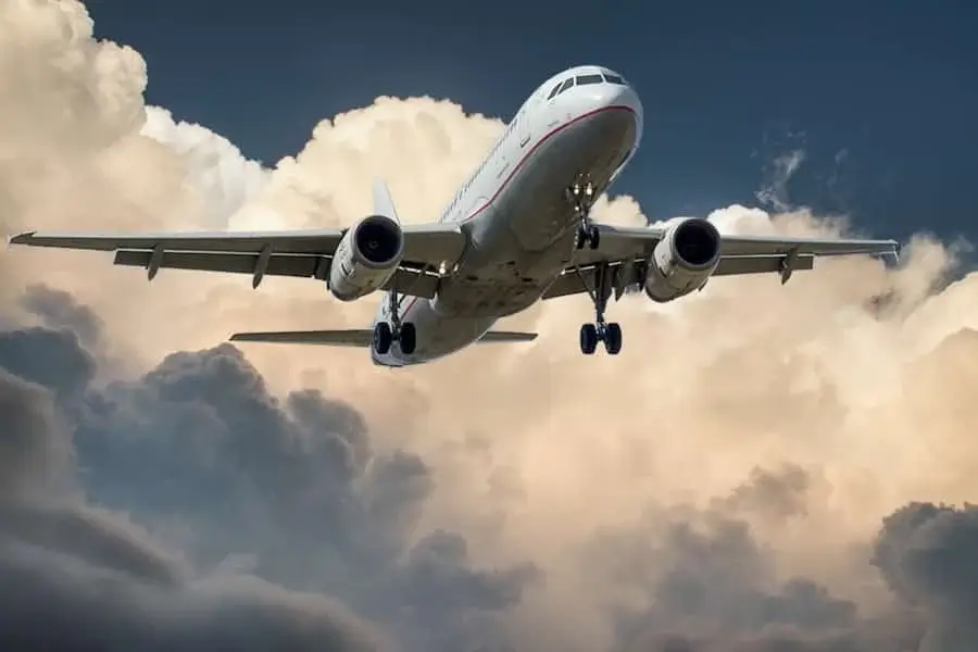 how-do-i-talk to-someone-at-copa-airlines